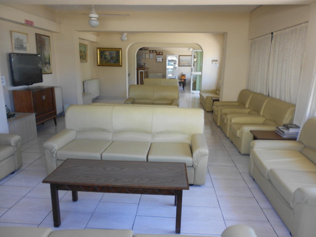 Hotel Denis *